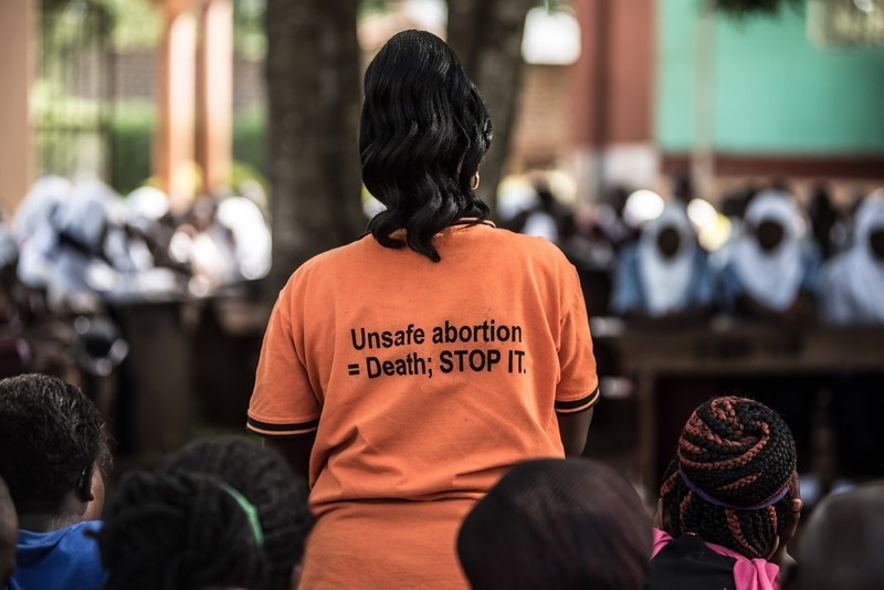 A counselor from the IPPF-funded VODA project speaks to school girls about the dangers of unsafe abortion