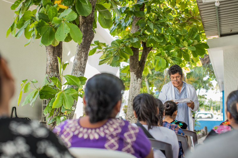 Dr. José Javier Jiménez Cruz Medical Director and Founder of Mexfam’s clinic in Ixtaltepec runs a clinic for local women. 