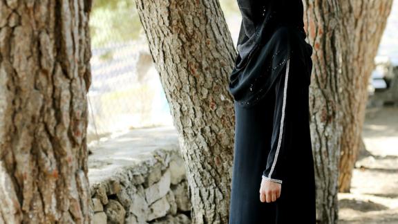 Woman in Palestine. Credits: IPPF/Graeme Robertson