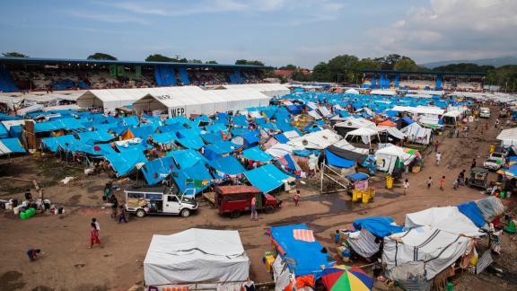 Humanitarian camp, Philippines 